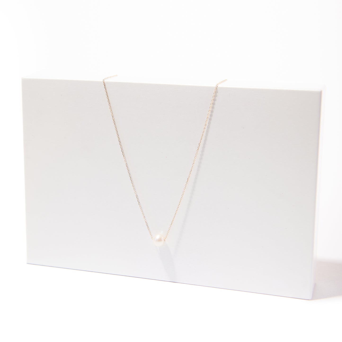 Le collier de perles d'eau douce