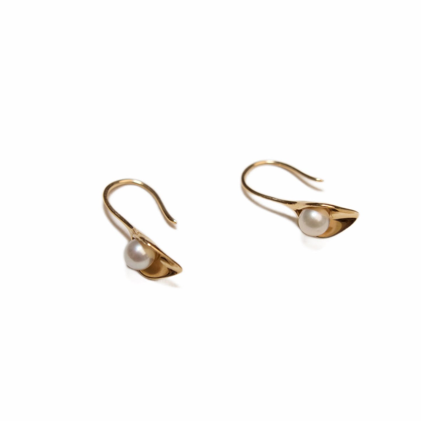 Les boucles d'oreilles en perles tombantes