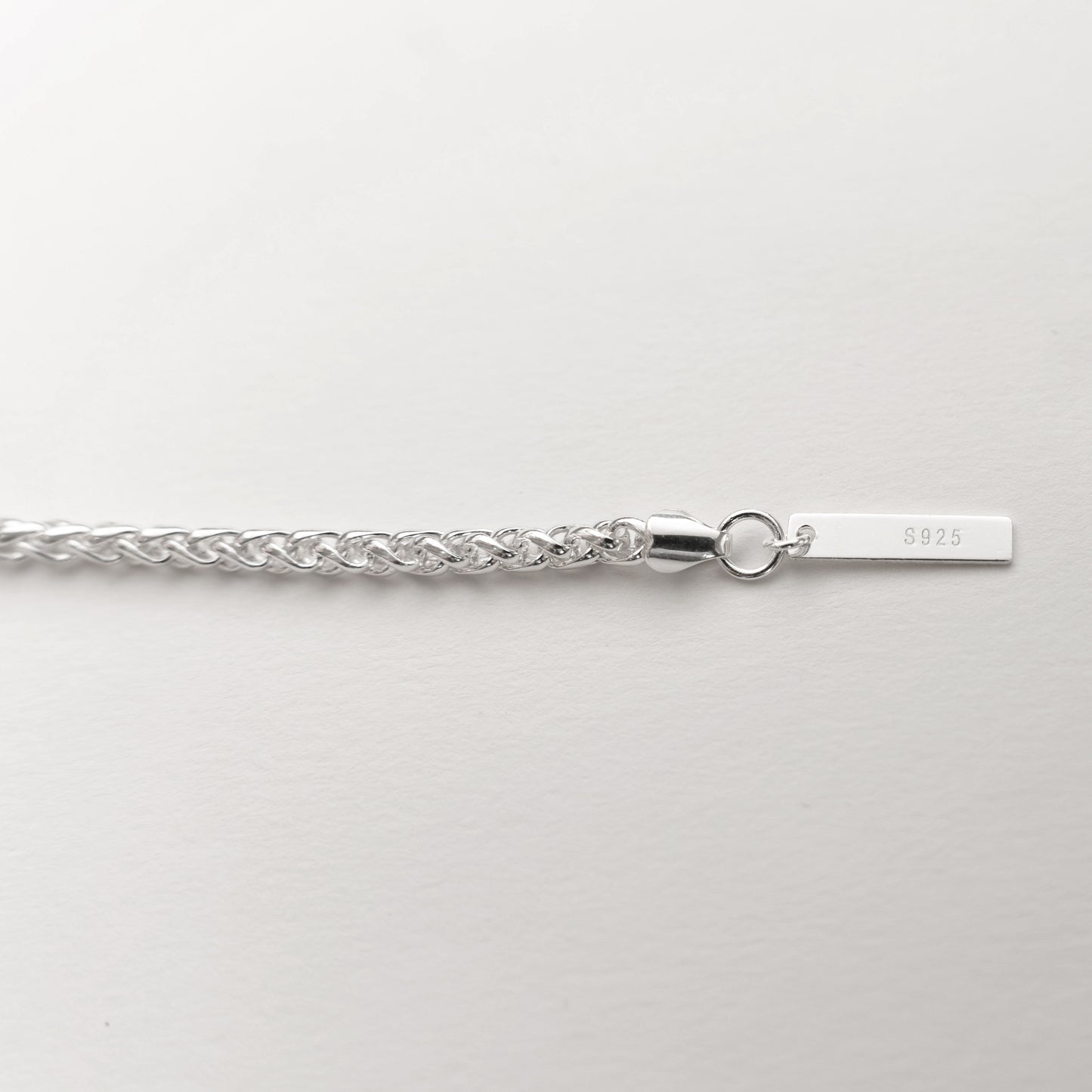 Pulsera trenzada