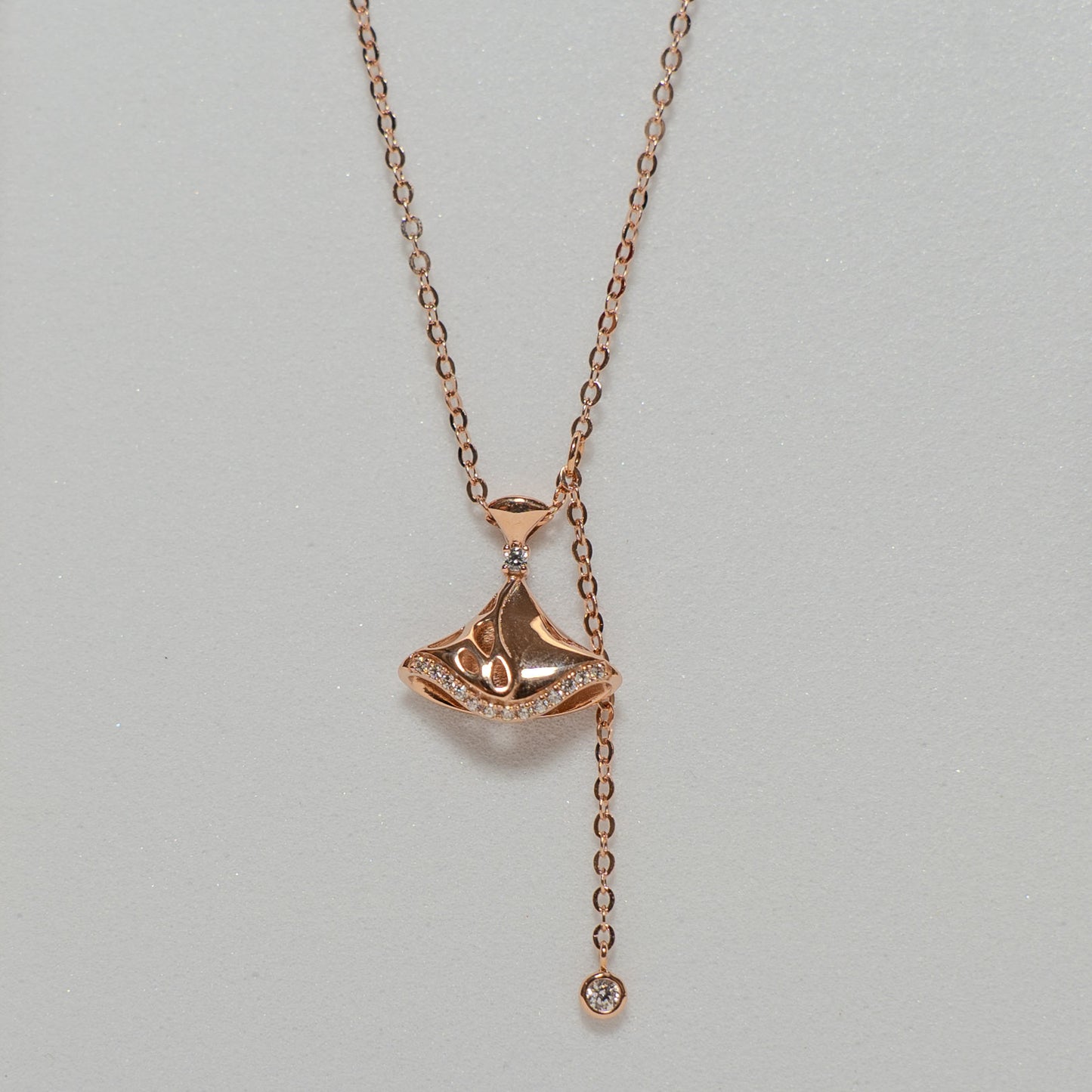 The Ginkgo Leaf Necklace