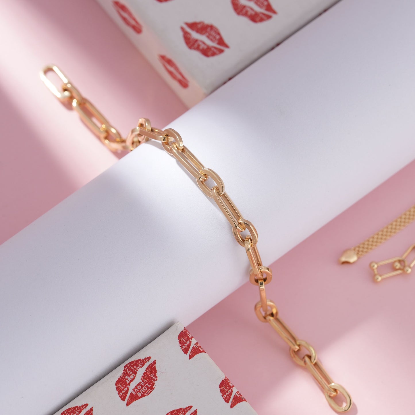 The Luxe Link Bracelet